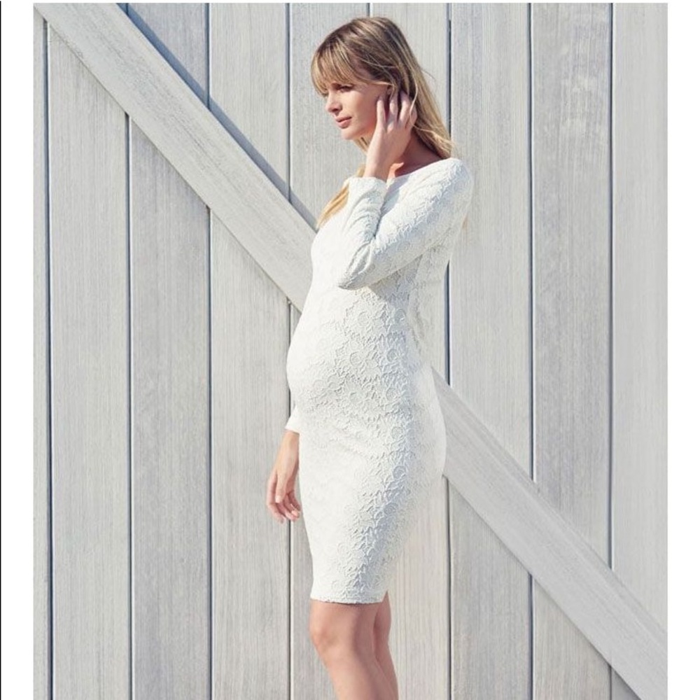 NWT Ingrid & Isabel Lace Maternity Dress